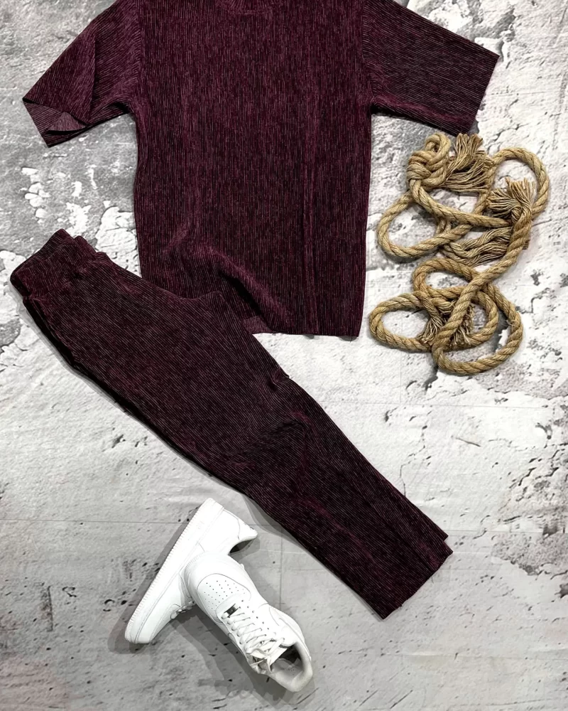 The Finesse Fit - Maroon