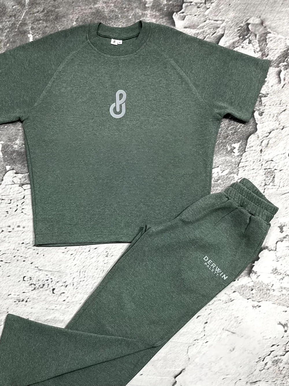 The Benchmark Sage Green Set - Long