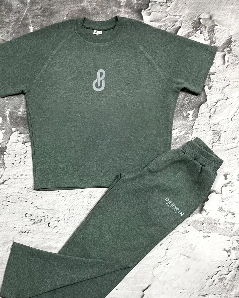 The Benchmark Sage Green Set - Long
